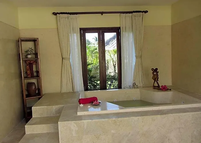 Toyabali-resort, Boutique